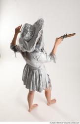 LUCI_AVIOL LADY WITH GUN